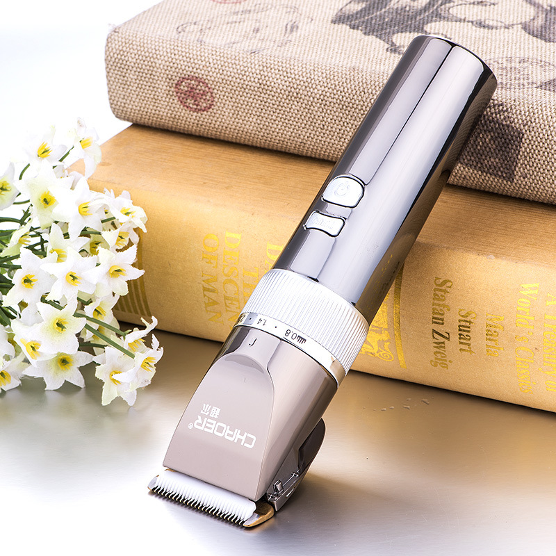 C75 Akumulátorový strojček na strihanie zvierat