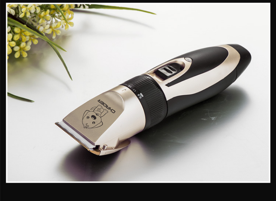 Akumulátorový strihací strojček na domáce zvieratá radu P60