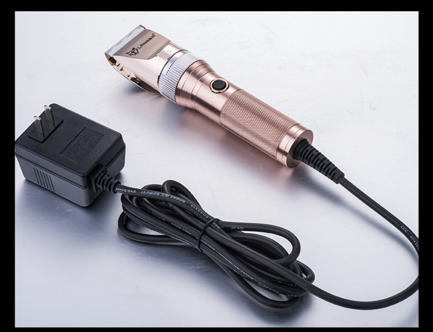 T82 káblový strojček na strihanie zvierat